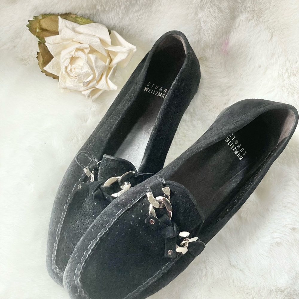 STUART WEITZMAN BLACK PERFORATED SUEDE CHAIN LINK w/Bow DRIVING LOAFER SHOE SZ 9
